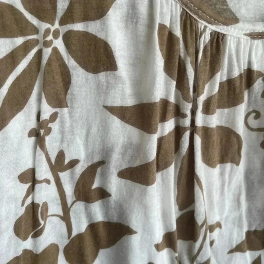 CLEARANCE!‎ Women’s Talbots Tshirt Brown White Floral Size M Medium EUC